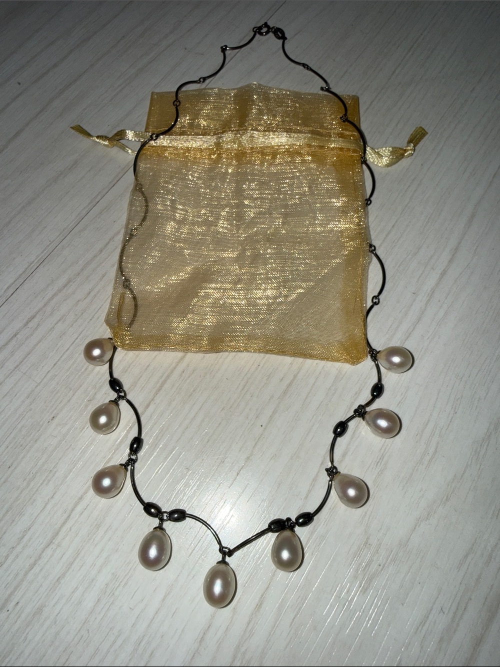 925 Sterling Delicate Pearl Drop Necklace & Pouch